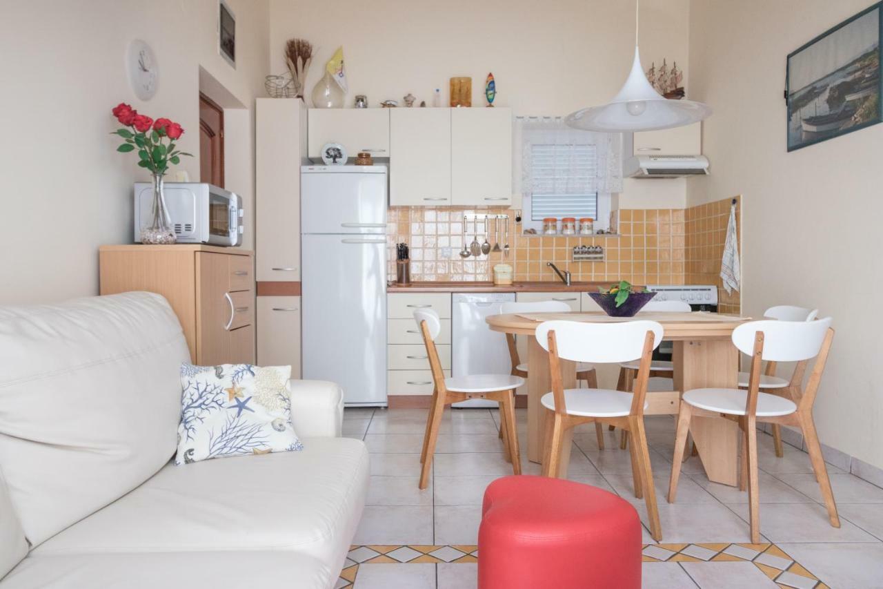 Apartman Nena Turanj Exterior photo